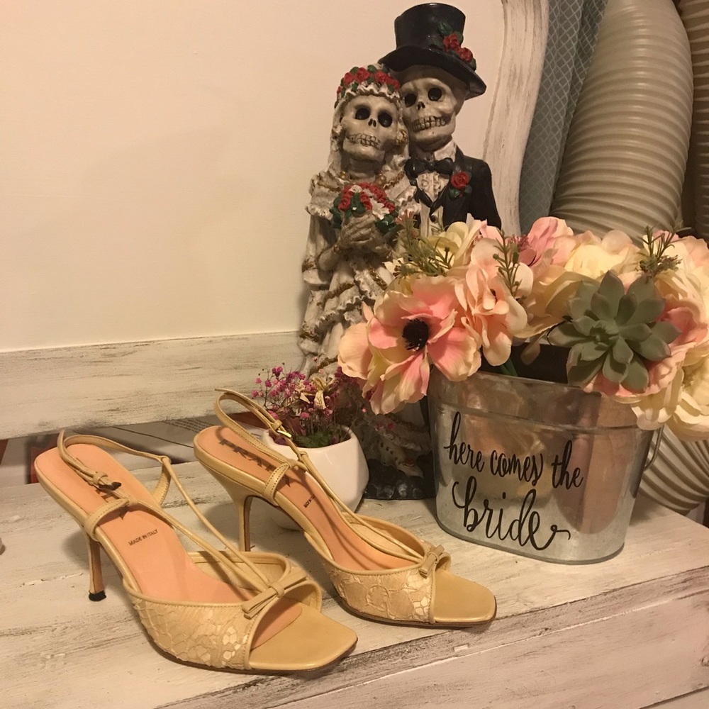 Prada kitten heel sandal size 38